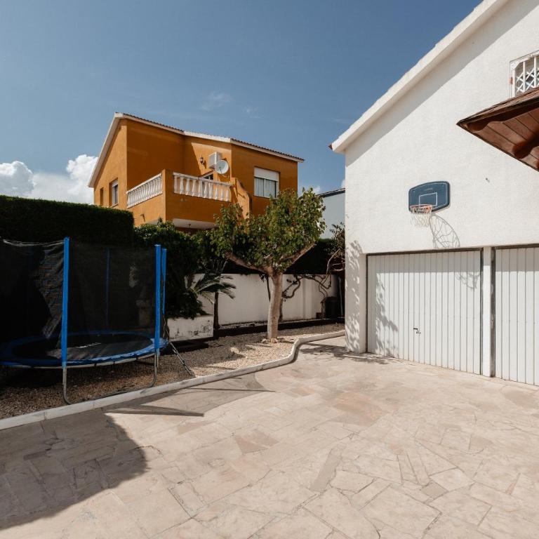 Chalet Familiar en Vinaroz - Four-Bedroom House - 17