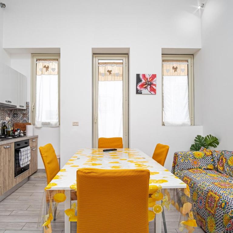 GARDEN HOUSE: APARTMENTS AND ROOMS FOR HOLIDAYS - Apartamento con vistas al jardín - 28