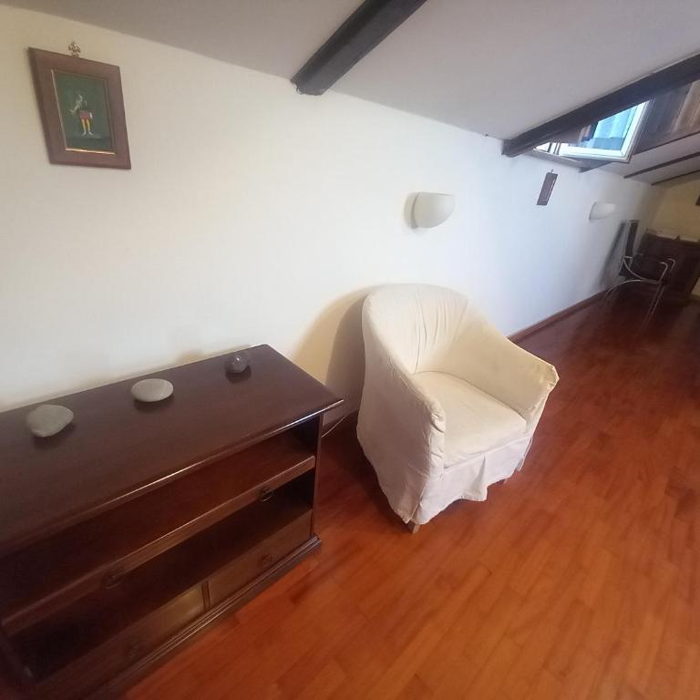 I Tre Re Via Toledo - One-Bedroom Apartment - 5