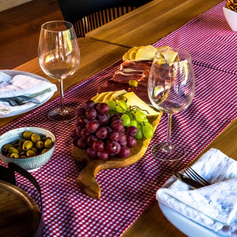 Villa Lapis - Three-Bedroom Villa - 29