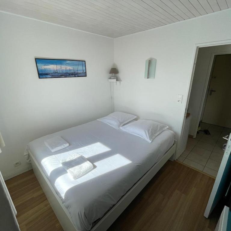 Joli T2 climatisé avec terrasse et piscine, Wifi - Appartement 1 Chambre - 6