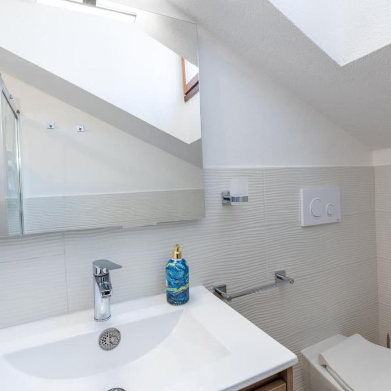 La Bouganville WI-FI Cagliari centro storico - Appartamento con 1 Camera da Letto - 19