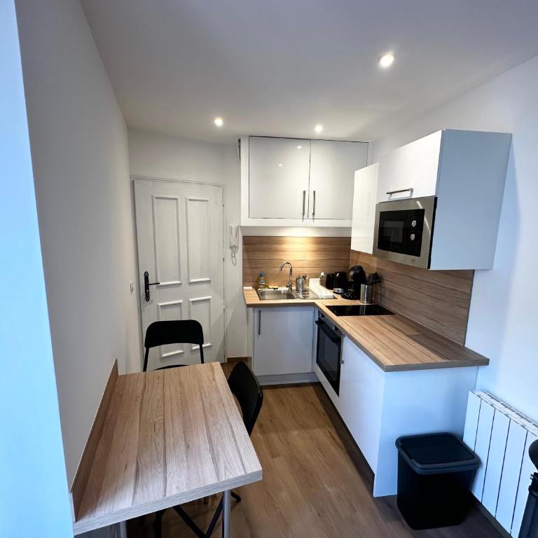 Place SAINT PAUL triplex 19m2 - Appartement 1 Chambre - 9