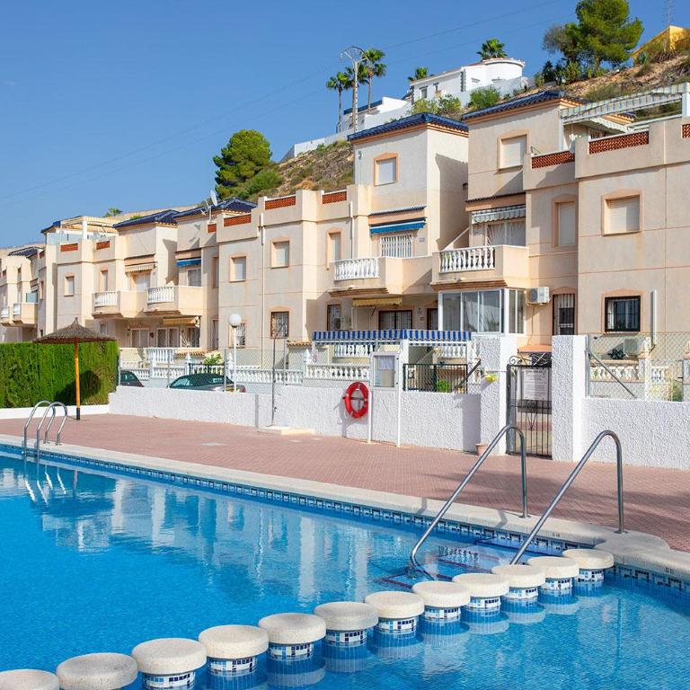 CH Pico de la Sagra La Marquesa Golf - Three-Bedroom Apartment - 1
