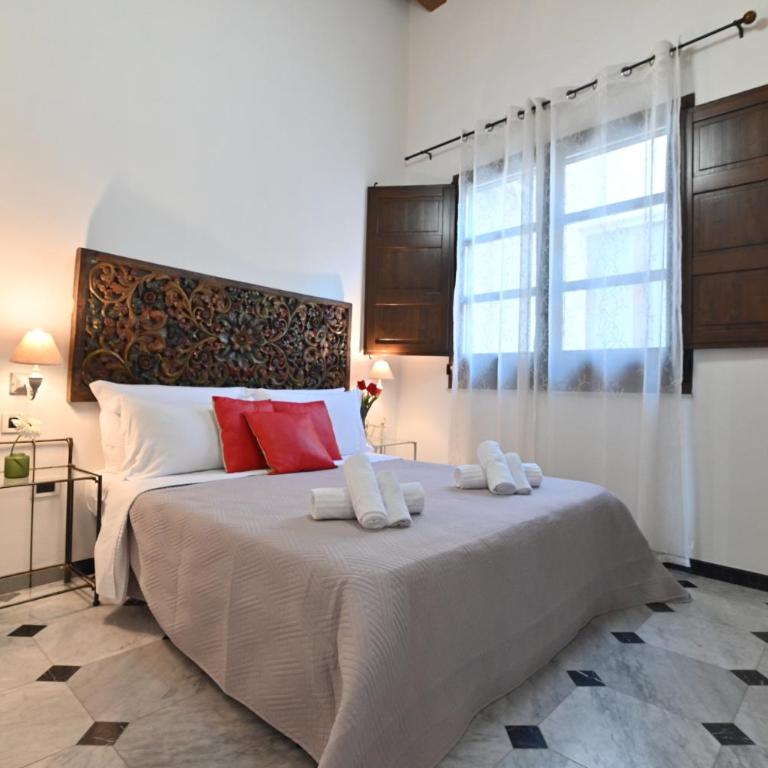 IzzHome Elegance - Appartamento con 2 Camere da Letto - 45