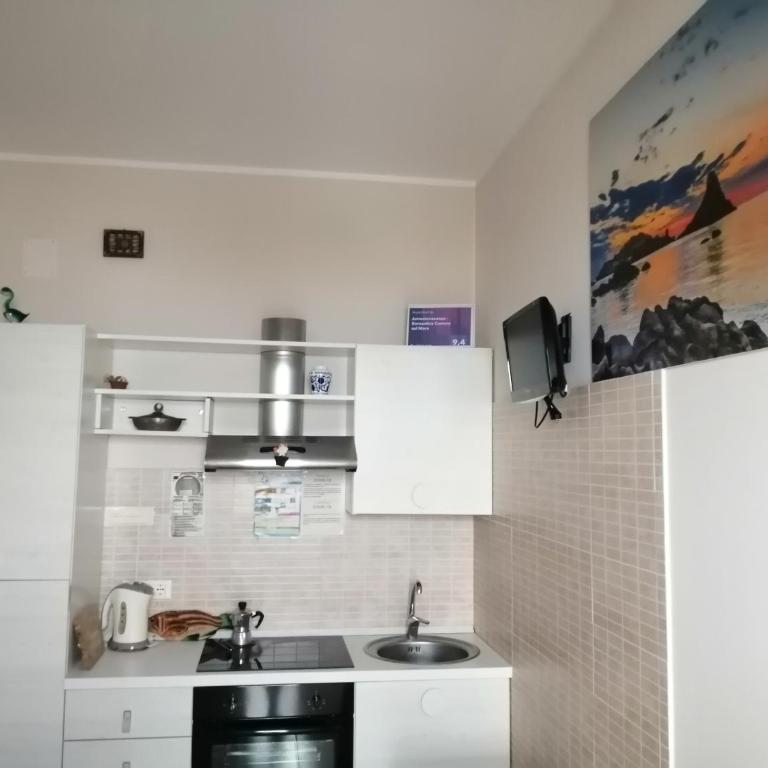 Acirealevacanze - Romantica Camera sul Mare - Appartamento Monolocale con Vista Mare - 10