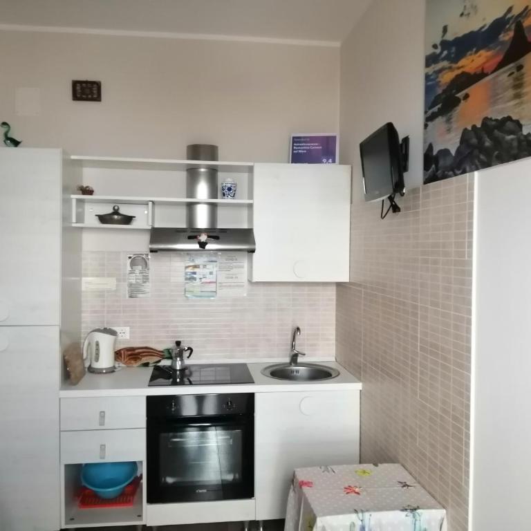 Acirealevacanze - Romantica Camera sul Mare - Appartamento Monolocale con Vista Mare - 21