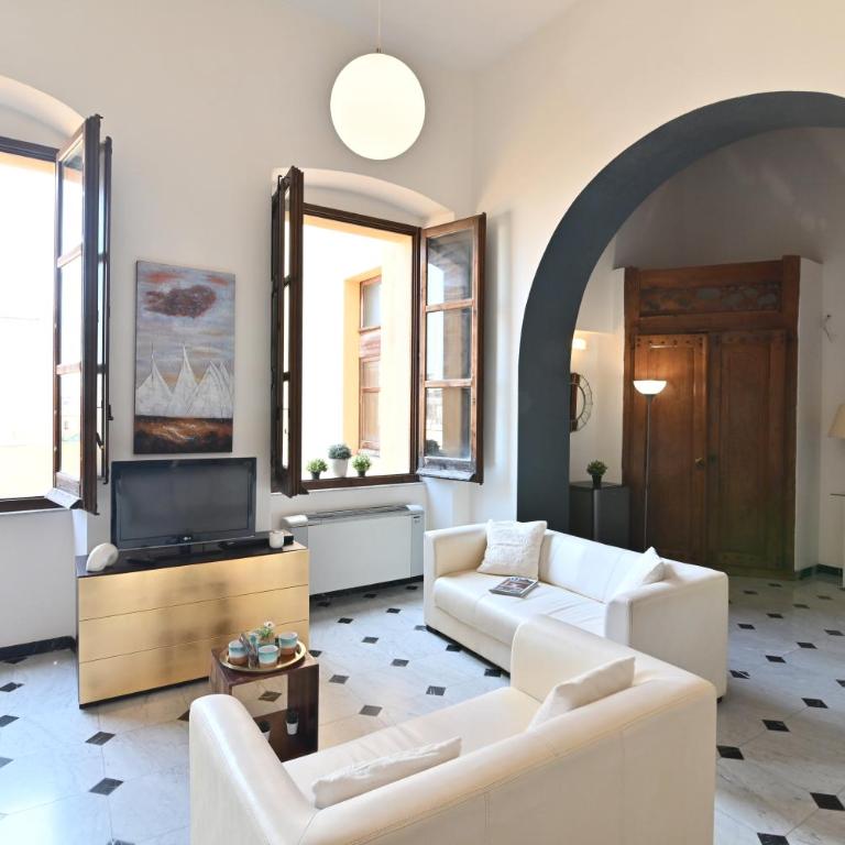 IzzHome Elegance - Appartamento con 2 Camere da Letto - 49
