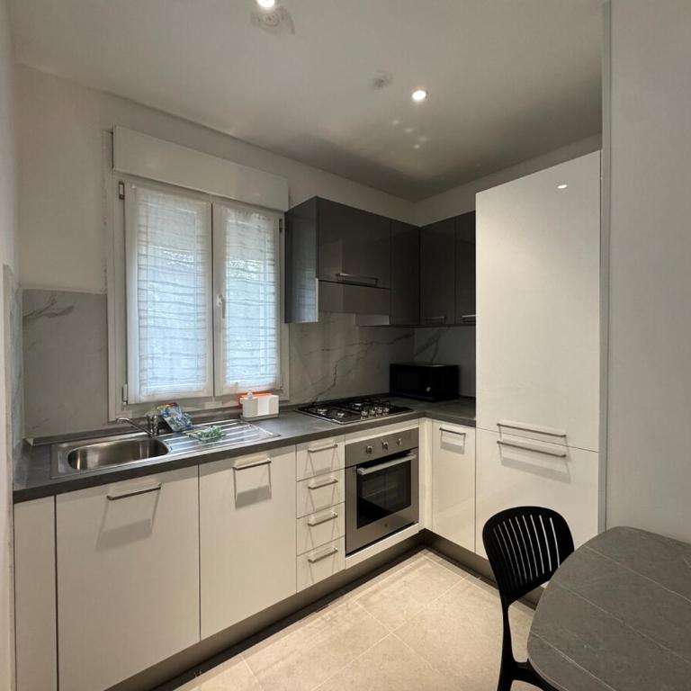 Modern apartment with parking - Two-Bedroom Apartment - 11