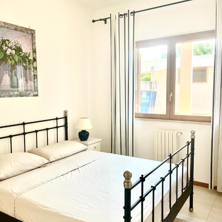 Polignano Villa with Jacuzzi, Garden & Parking - Villa Deluxe - 7