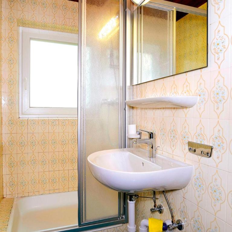 Ferienhaus Sahra - Ferienhaus - 8