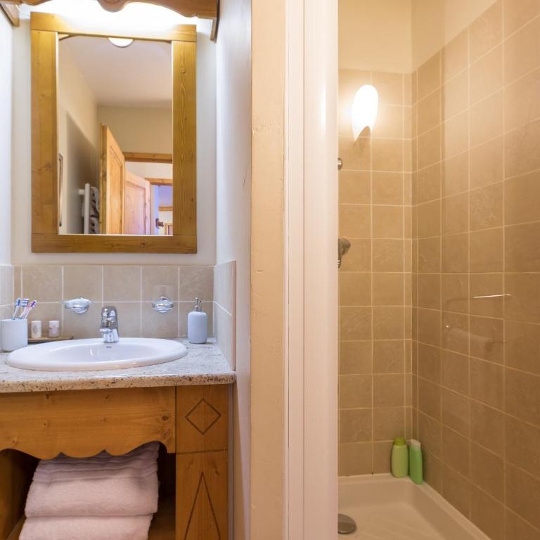 Résidence Pierre & Vacances Premium Arc 1950 Le Village - Appartement 2 Chambres - Accès à la Piscine Intérieure (6 Personnes) - 1