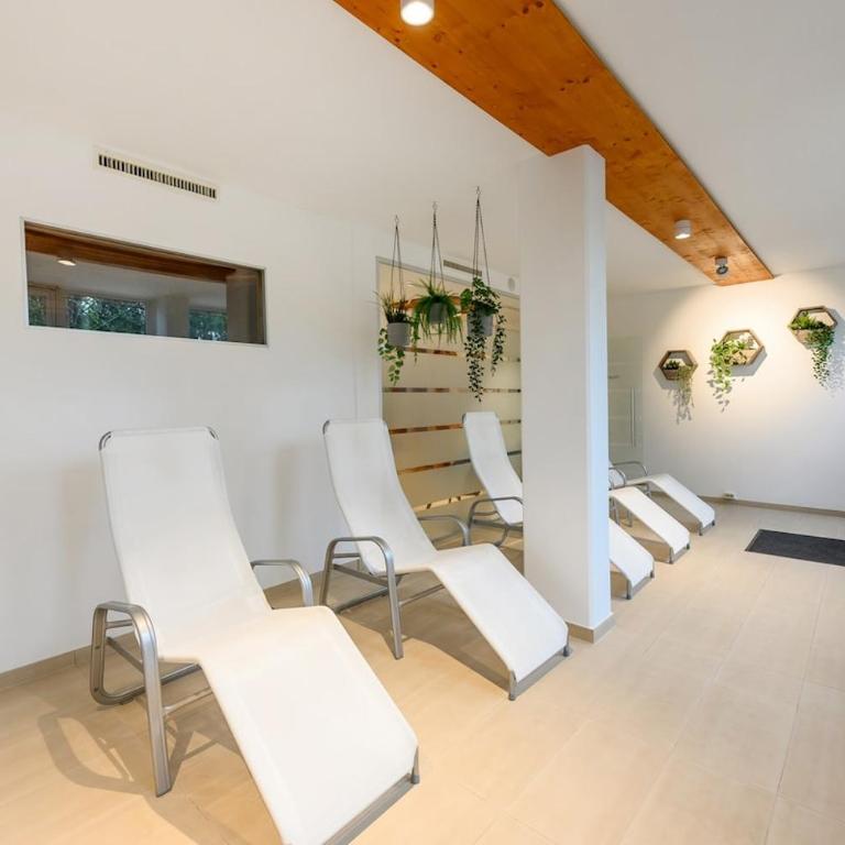 Blue Wellness Pools Saunas Appartement with Alpine view Balcony - Appartamento con 1 Camera da Letto - 13