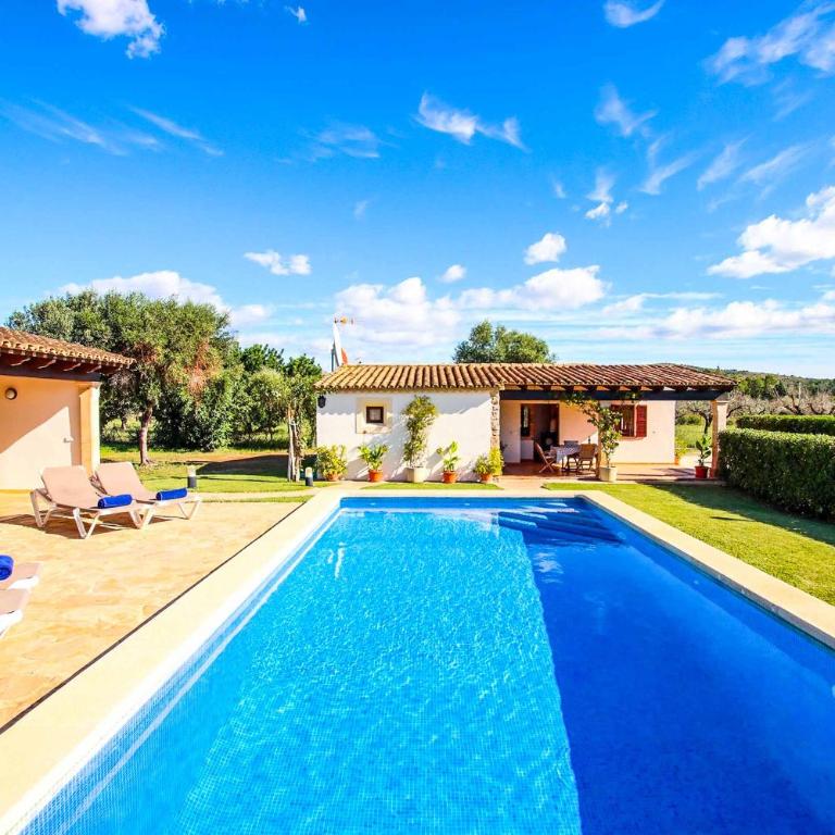 Casita Fontxica - Two-Bedroom Villa - 2