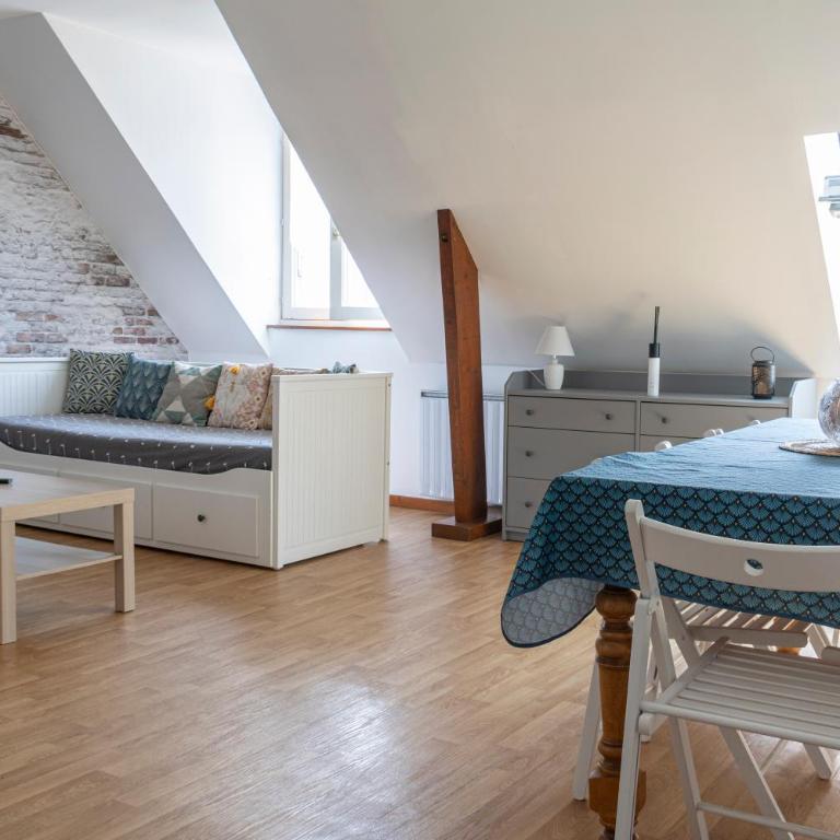 Superbe appartement - 5 mn du Zoo de Beauval (8p) - Apartment - 3