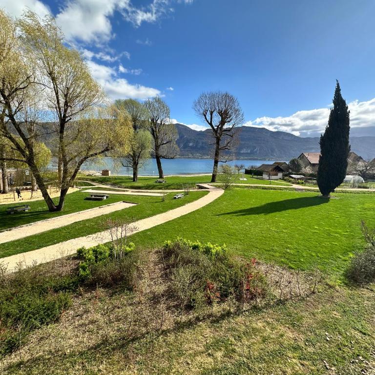 Appartement, 20m du lac Conjux, vue lac - Appartement 2 Chambres - 2