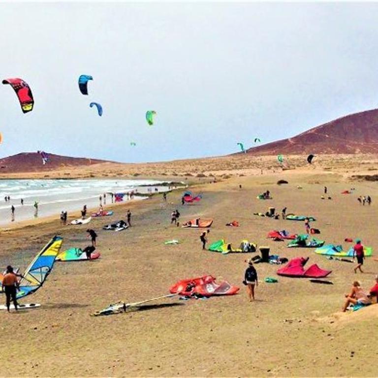 AleAnto Playa - Apartamento de 2 dormitorios con terraza y vistas al mar - 2