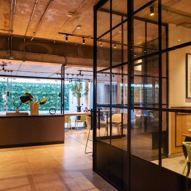 Chic & Cozy 2BR Oasis in the Heart of Las Condes - Apartamento - 42