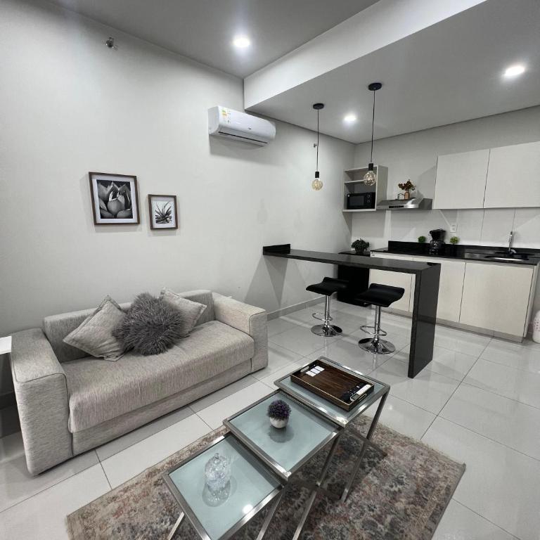 Cozy 1 bed apt in Luque with terrace and pool - Apartment - 8