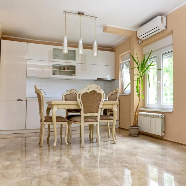 Dorćollywood 42 - Apartman sa 2 Spavaće Sobe - 3