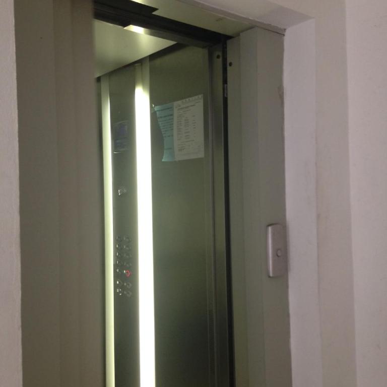 Downtown apartmen with private terrace - One-Bedroom Apartment - 22