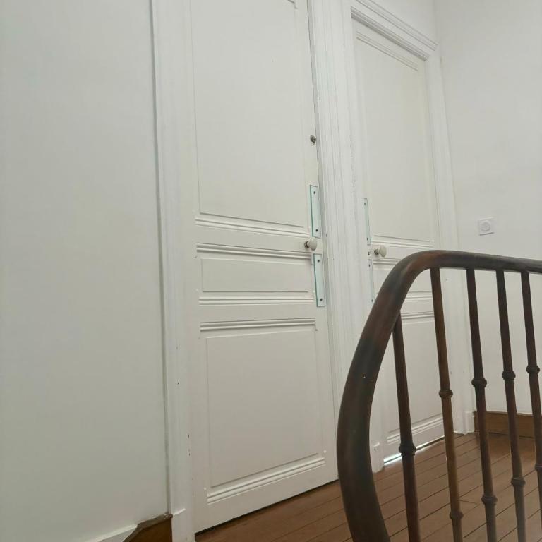Maison de caractère Le Mans 3 min à pieds gare et tram, proche centre ville , garage - Maison 3 Chambres - 18