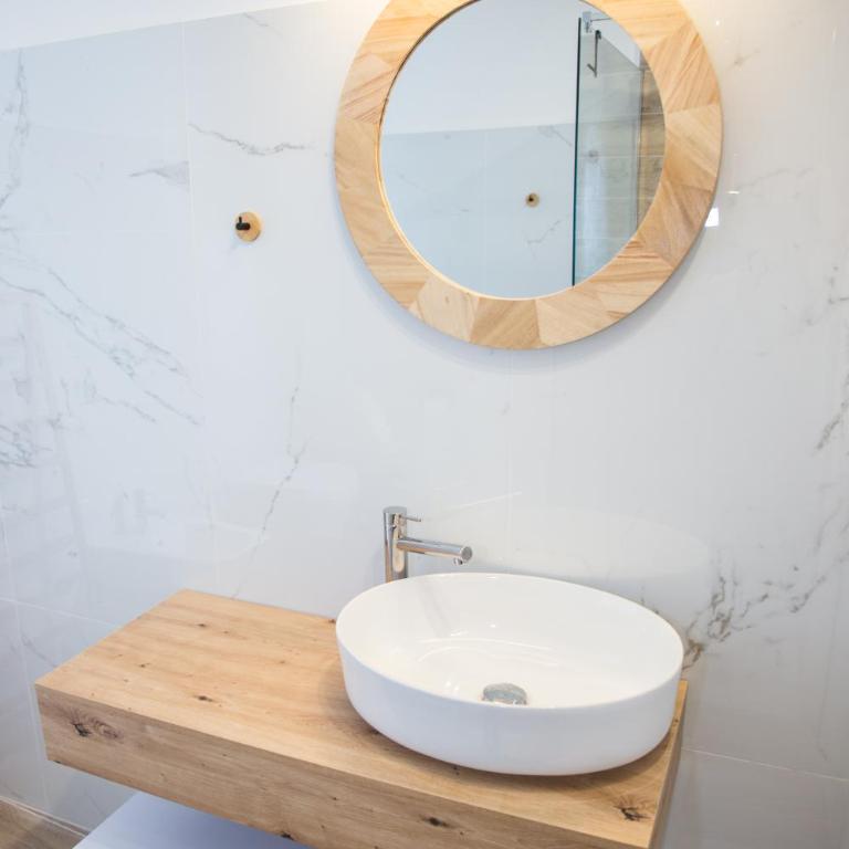 3 Rooms Catania - Madeira bright loft cozy quiet independent - One-Bedroom House - 9