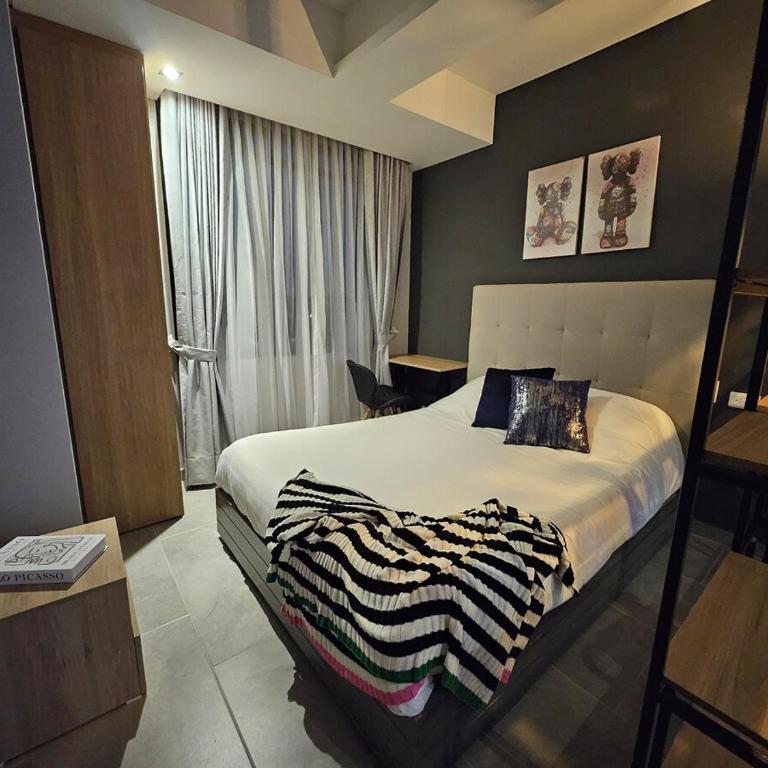 Loft Luxury Style and Comfort - One-Bedroom Apartment - 20