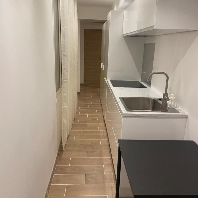 2 pièces aux porte de Monaco , Plage , Tennis ,GP - Appartement 1 Chambre - Non-Fumeurs - 4