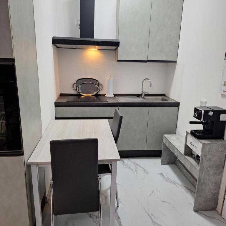 MiNi Paradise - One-Bedroom Apartment - 5