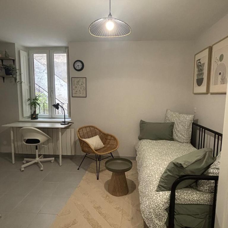 Échappée Dijonnaise - studio cosy au cœur du centre ville - One-Bedroom Apartment - 3