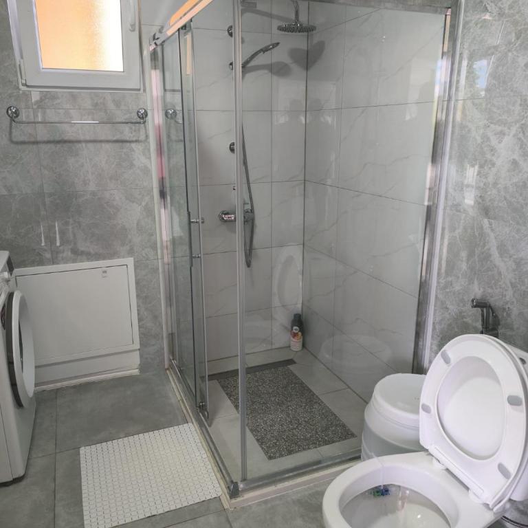 Amina Sarajevo Apartments - Three-Bedroom Premium Apartment - 9