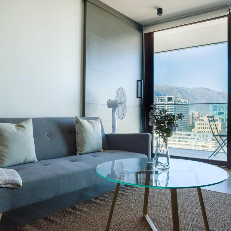 Elegant 2BR Oasis in the Heart of Las Condes - Apartamento - 4