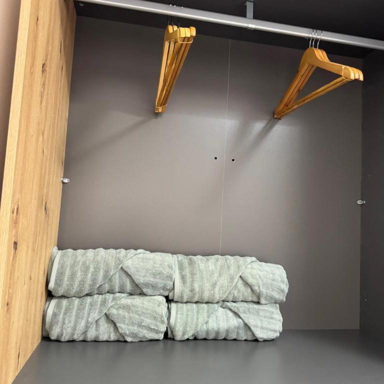 LazArina Apartments - One-Bedroom Apartment - 16