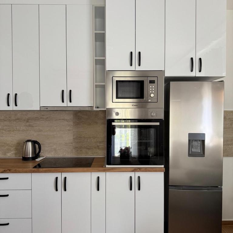 LazArina Apartments - One-Bedroom Apartment - 23