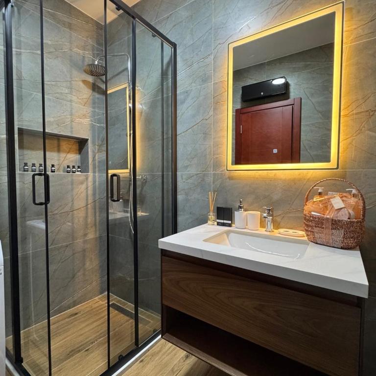 LazArina Apartments - One-Bedroom Apartment - 46