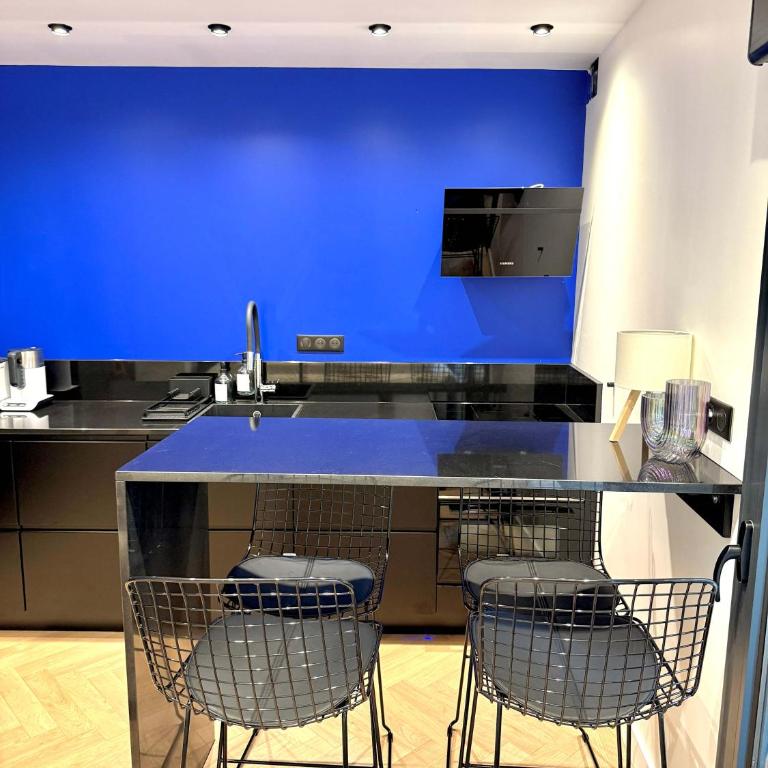 Sur les traces de Cyrano - Le Duplex - Apartment - 3