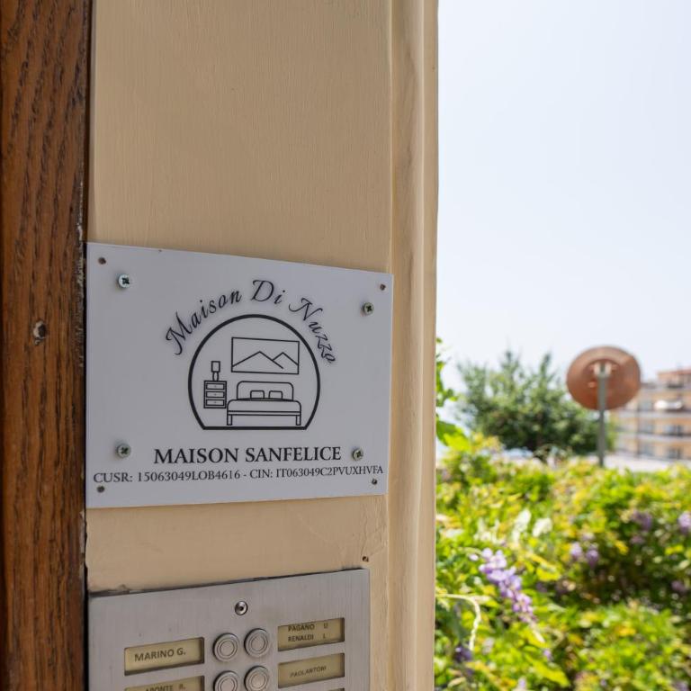 Maison Sanfelice - Deluxe One-Bedroom Apartment - 23