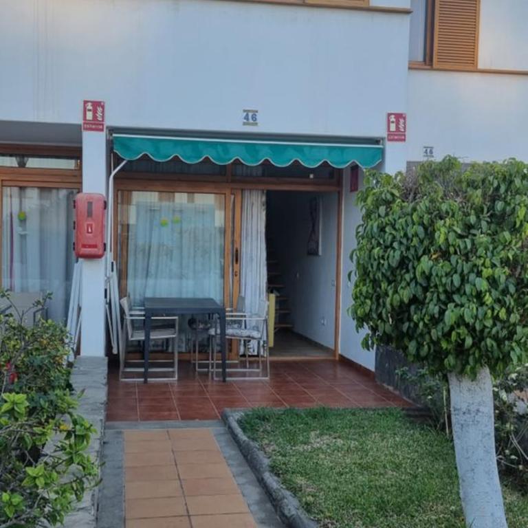Barber Las Brisas - Two-Bedroom Apartment - 13