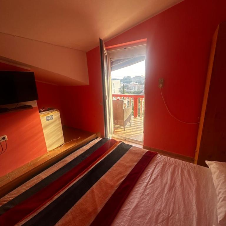 Villa Linna - Standardna Dvokrevetna Soba sa Bračnim Krevetom - 4