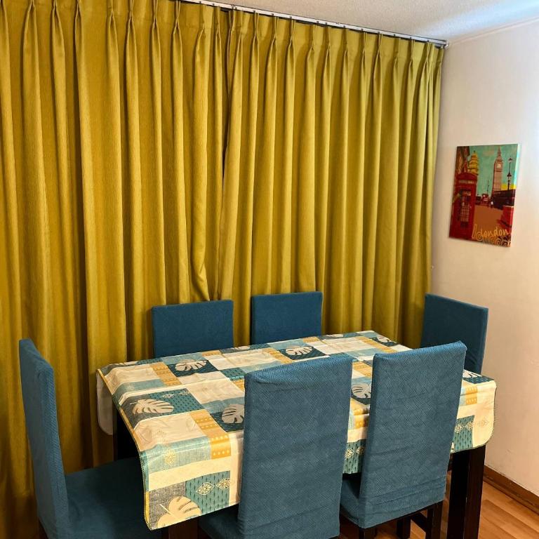 Moderno y Amplio Depto full Equipado Stgo Centro - Apartamento - 1