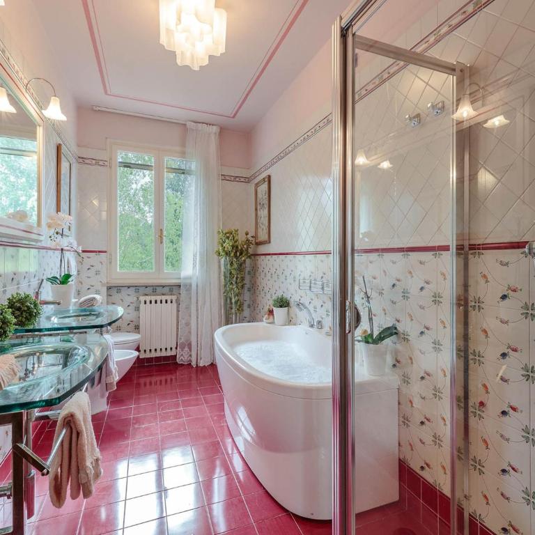 Tuscan Villa with Pool Near Lucca - Villa con 5 Camere da Letto - 32