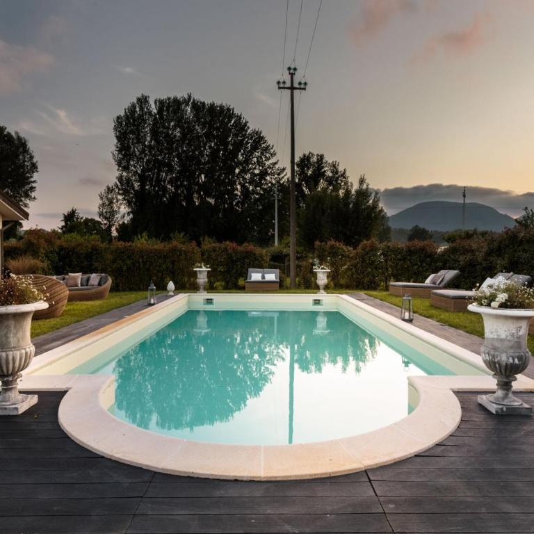 Tuscan Villa with Pool Near Lucca - Villa con 5 Camere da Letto - 2