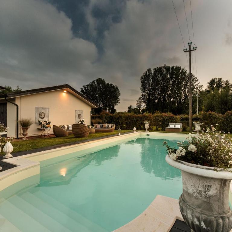 Tuscan Villa with Pool Near Lucca - Villa con 5 Camere da Letto - 1
