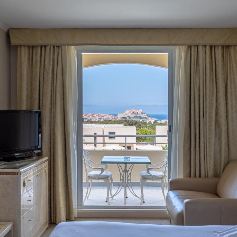 Hotel Corsica & Spa Serena - Chambre de Luxe - Vue Panoramique sur Mer - 1