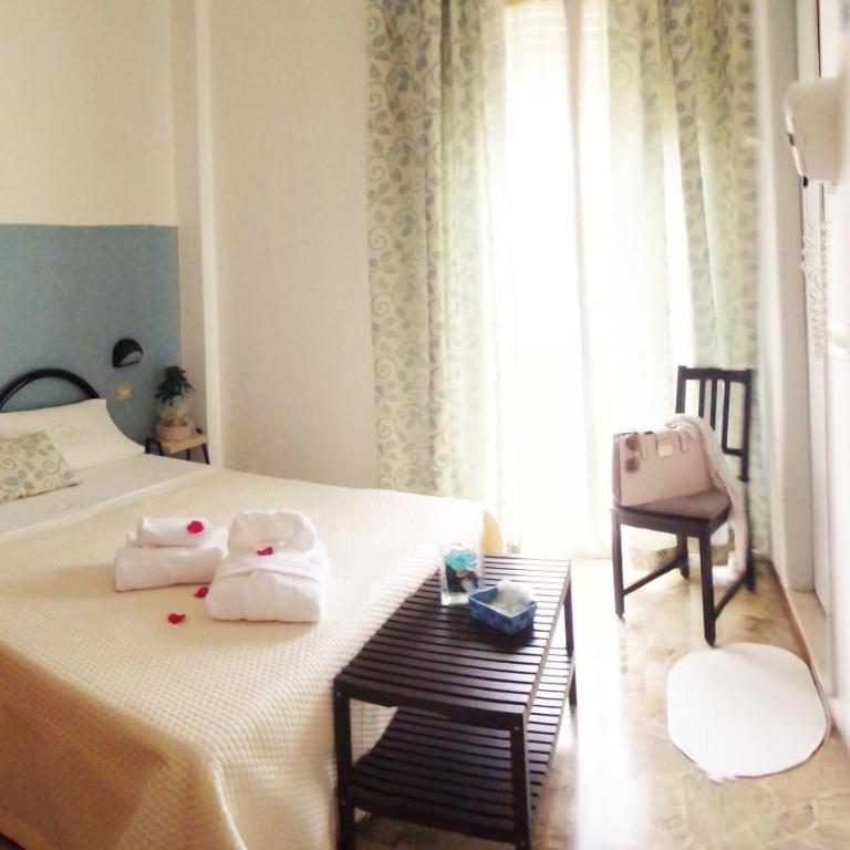 Hotel Eugenio - Camera Matrimoniale/Doppia con Letti Singoli con Bagno Privato - 11