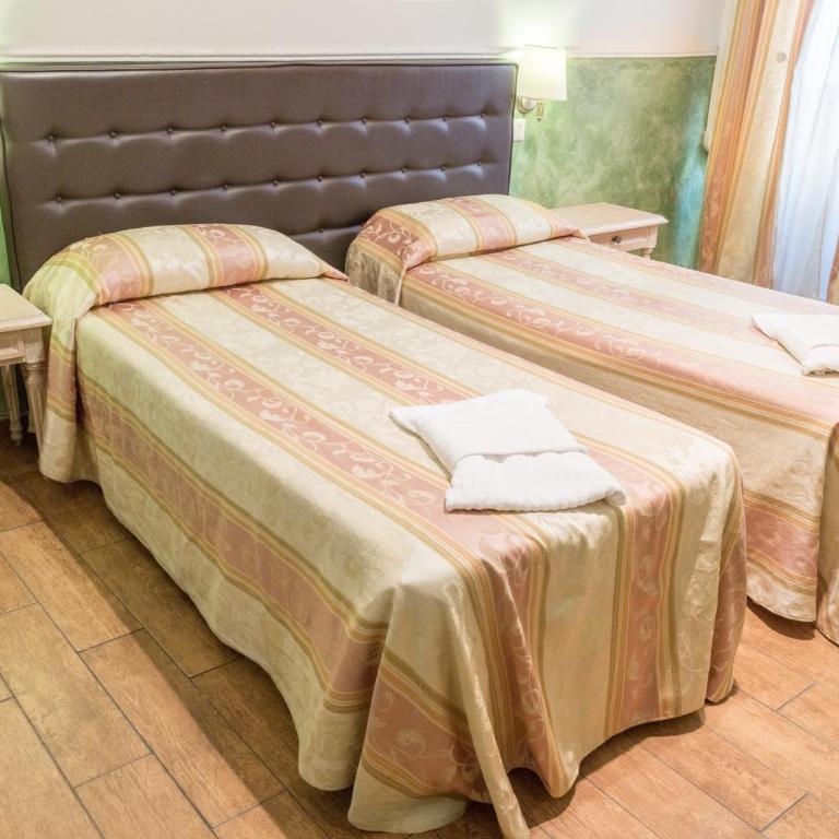 Residenza Ki - Camera Matrimoniale/Doppia con Letti Singoli - 4