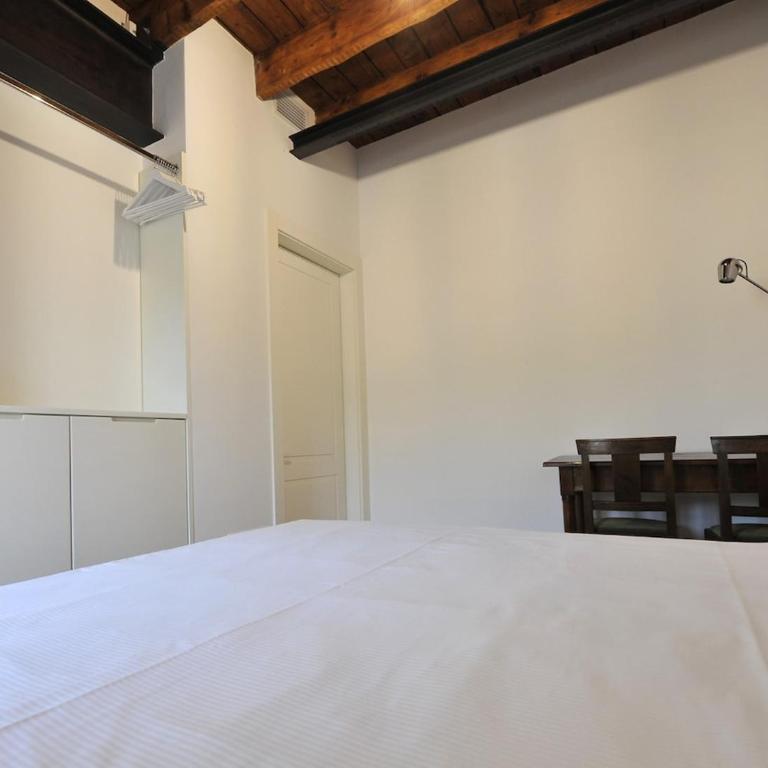 Bright Elegance - Motta Apartments - One-Bedroom Apartment - 21