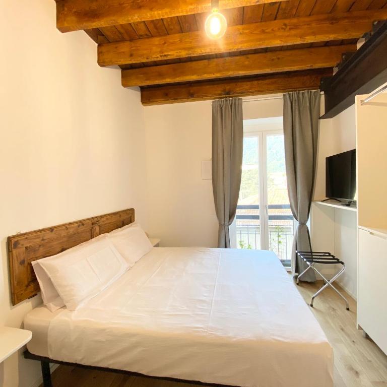 Bright Elegance - Motta Apartments - One-Bedroom Apartment - 28