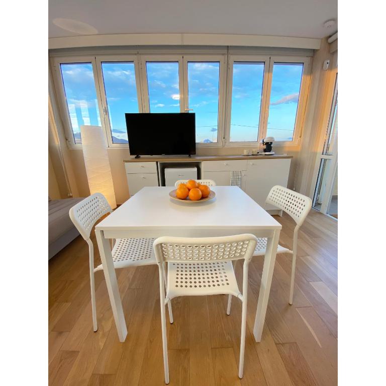Modern flat and private attic close to beach - Apartamento de 2 dormitorios - 23